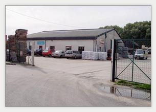 Handel - Oudenburg + depots 7000 m² toonzalen & toonparken voor stenen,
