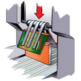 Bij de druk wordt het boek eerst voorbereid, dat heet prepress (plaatje linksboven). Daaruit komt een drukvorm die op de drukpers wordt gelegd (rechtsboven).