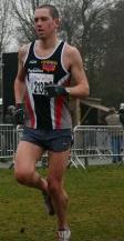 Frederik Van Lierde, ooit nog aangesloten bij onze club (op de foto aan het werk in het PK cross van 2006) heeft als 2e Belg ooit de Iron Man in Hawaï gewonnen.