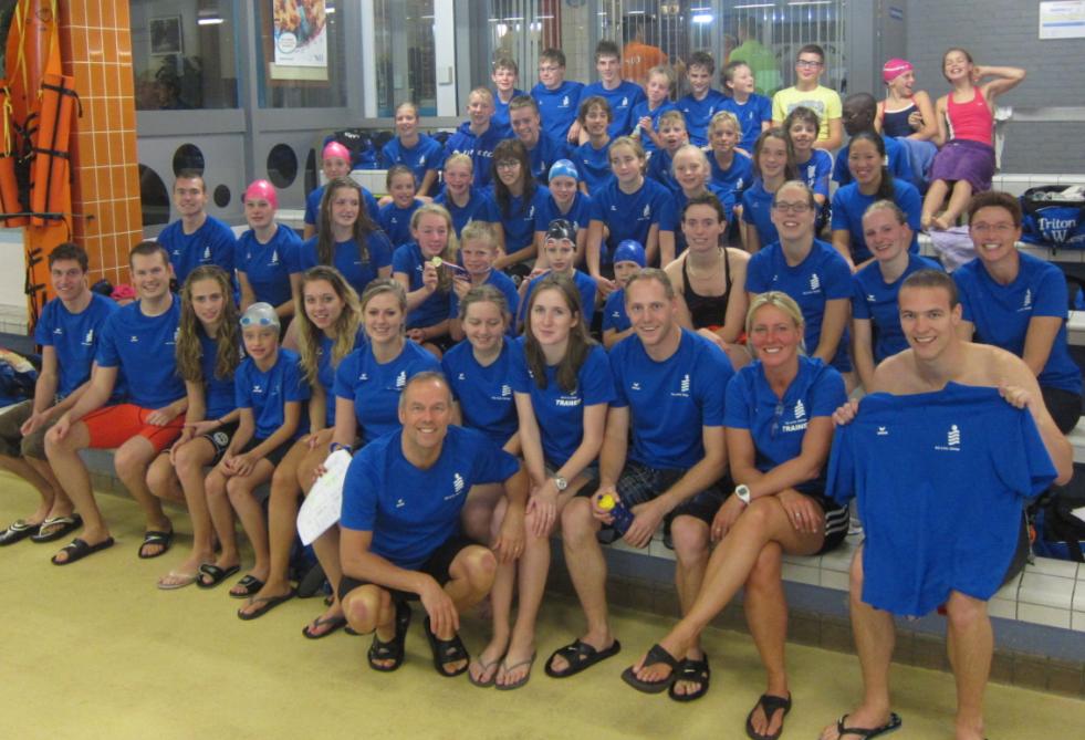 Verslag Competitie deel 1 Op zondag 6 oktober zwommen we de eerste wedstrijd van de Zwemcompetitie. Dit keer in Amersfoort.