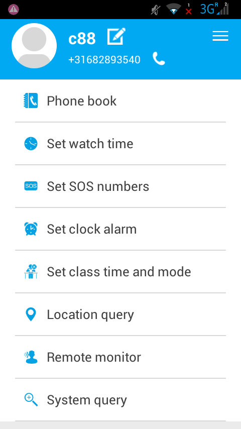 7 Instellen in de app Kies het bij de pijl aangegeven menu. En voeg daar het telefoonnummer toe van de simkaart die in het horloge zit. U kunt meerdere toestellen toevoegen en kiezen.
