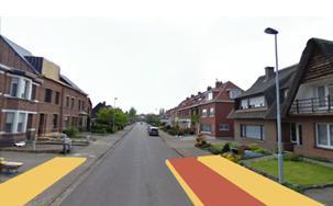 K n e l p u n t e n f i c h e 2 3 Locatie: Vredestraat Aard: ontbreken fietspaden 31 punten De Vredestraat is een vrij drukke straat op de grens van Kontich en Hove.