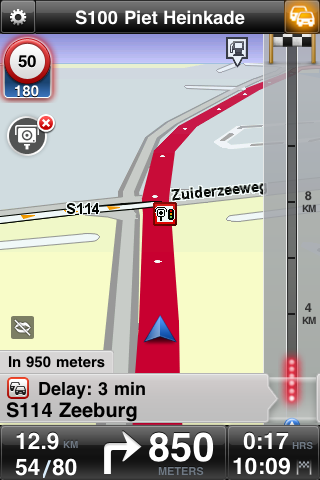 Flitsers Info over Flitsers Met de service Flitsers krijg je informatie over vaste en mobiele flitsers, camera's voor trajectmeting, verkeerscamera's en gevaarlijke punten op je route.