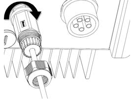 2. Haal de meegeleverde RJ45-stekker uit de verpakking en haal hem uit elkaar. Onderdeel Omschrijving Aantal Kleur A Wartelmoer 1 Zwart B Afdichtring 1 Zwart C Schroefmof 1 Zwart D Pakking 1 Zwart 3.