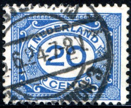 Het stempel werd toegezonden op 17 augustus 1929 en terugontvangen op 18 mei 1948. Gebruiksperiode van 18 augustus 1929 tot en met 17 mei 1948. AMSTERDAM-CENTR.