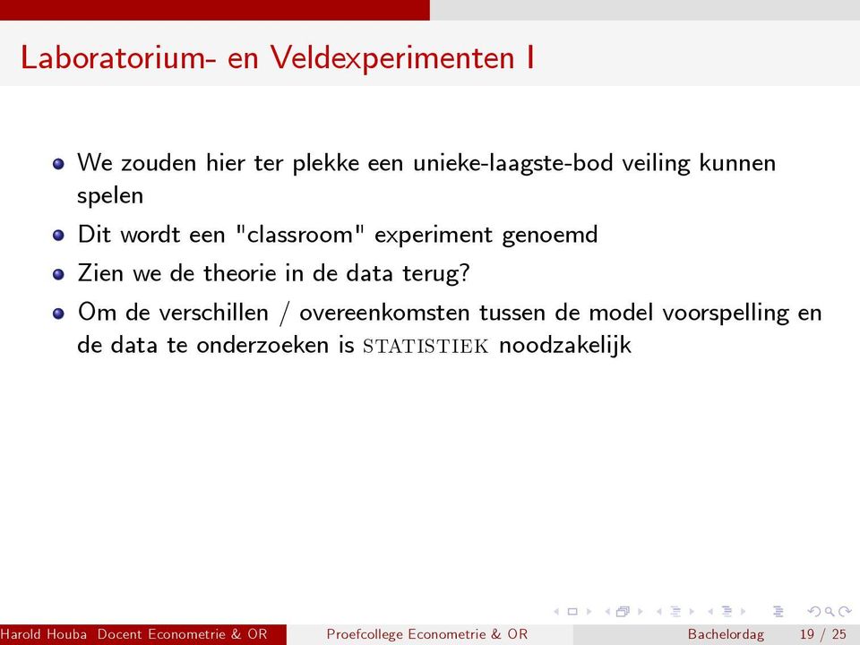 Om de verschillen / overeenkomsten tussen de model voorspelling en de data te onderzoeken is