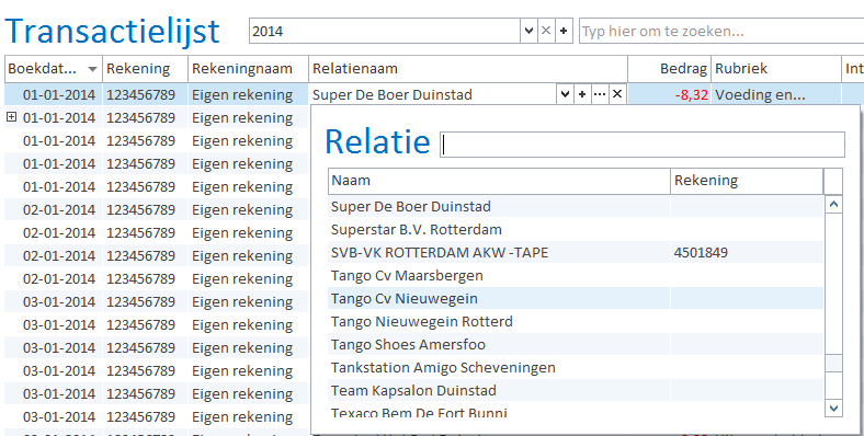 Bij sommige kolommen verschijnt er, wanneer u dubbelklikt op een kolom, een [V]. Bijvoorbeeld bij de kolom Relatienaam. Dan kunt u een keuze maken uit een lijst.