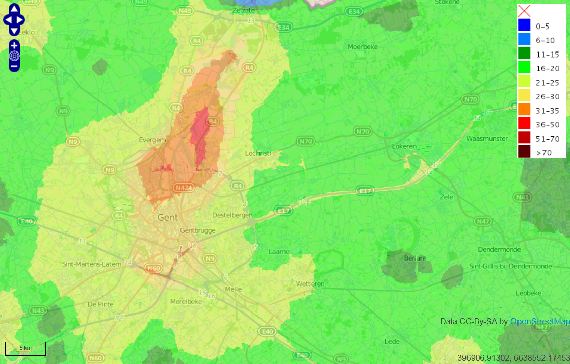 Voor de agglomeratie Gent zijn er verhoogde concentraties langs drukke verkeersassen. Streetcanyoneffecten zijn in deze modellering niet meegenomen; de straten zijn meegenomen als open straten.