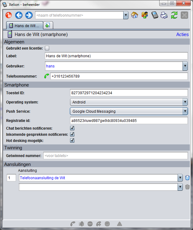 Gebruikers (Users) - Aanmaken nieuwe gebruikers Bij het aanmaken van een nieuwe gebruiker in Xelion wordt automatisch een smartphonedefinitie toegevoegd.