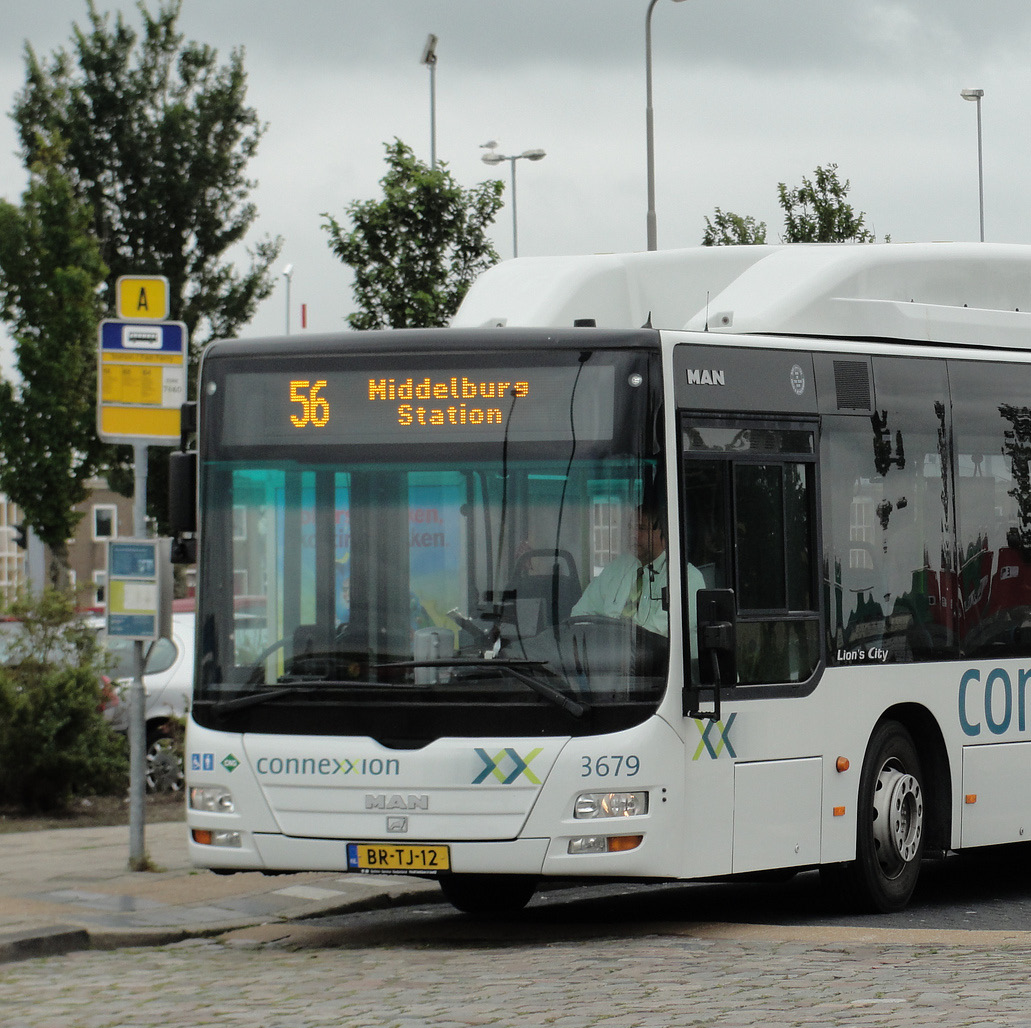 januari 2011 Themarapport Samenvatting Voor wat betreft mobiliteit wijkt Zeeland wat af van Nederland. Zo is het autobezit in Zeeland hoger.