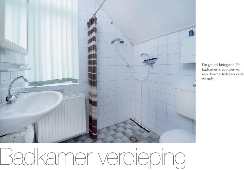 badkamer is voorzien van