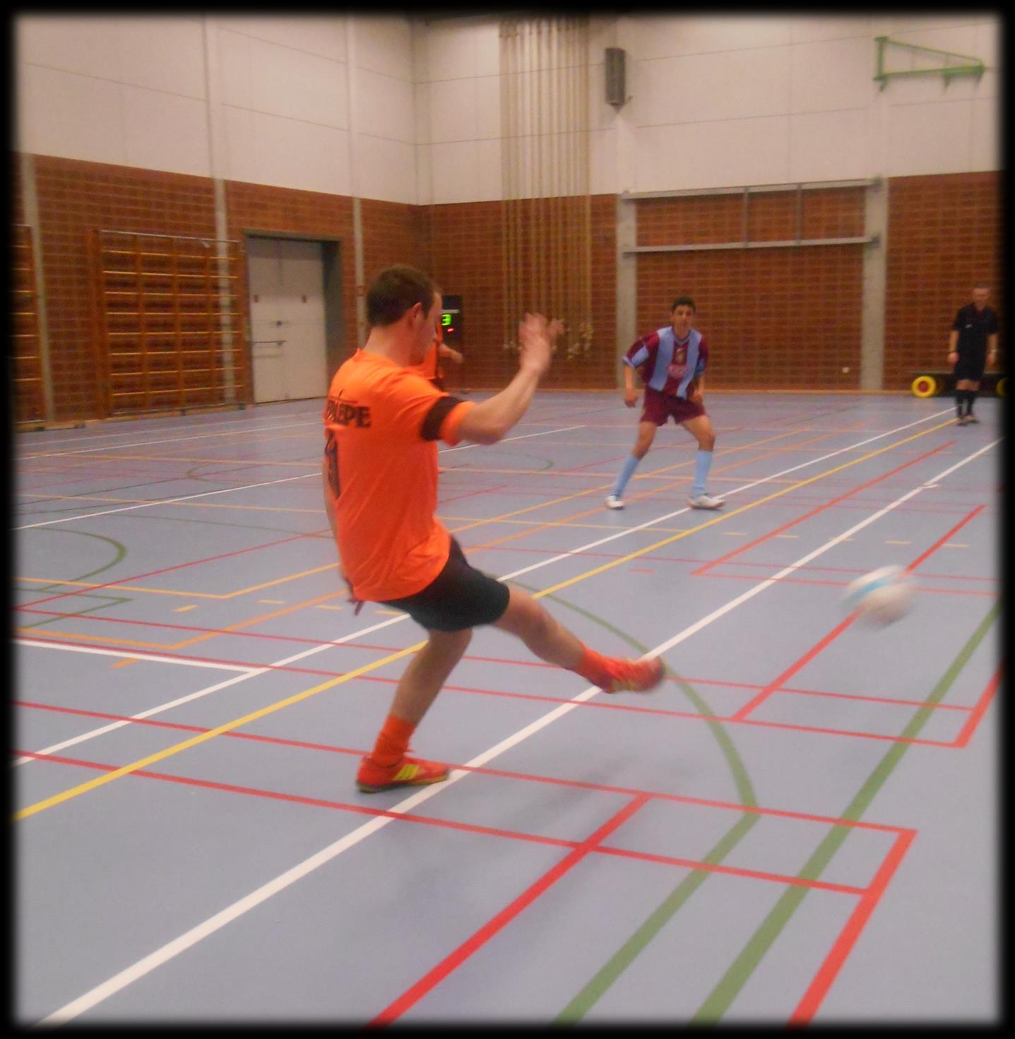 JAARGANG 03 NUMMER 02 WESTVLOAMS