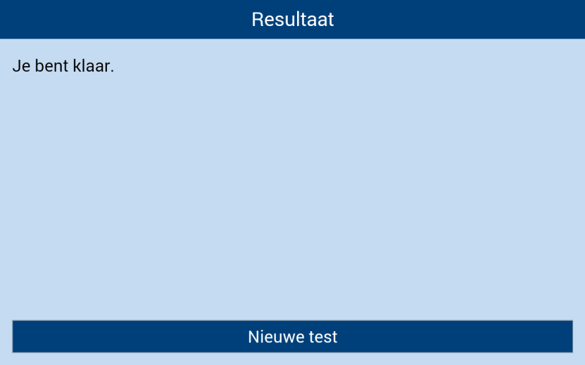 Na de oefenfase start de werkelijke test. De tablet geeft aan dat het linker oor getest wordt op basis van 27 triplets. De instructies worden kort herhaald.