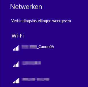 Selecteer in de draadloze instellingen van de computer de SSID (netwerknaam) die op het LCDscherm van de camera wordt weergegeven.