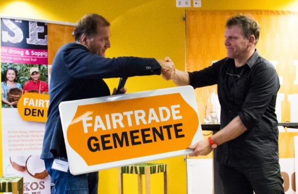 Nieuwe aanmeldingen gemeenten De titel behouden en de campagne actief houden is geen sinecure. Fairtrade Gemeente Dordrecht en Ede lukte het helaas niet en konden de lokale campagne niet voortzetten.