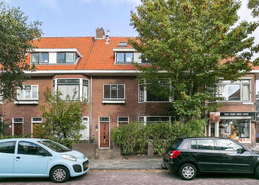 Fides makelaars presenteren: Jaren '30 benedenwoning!