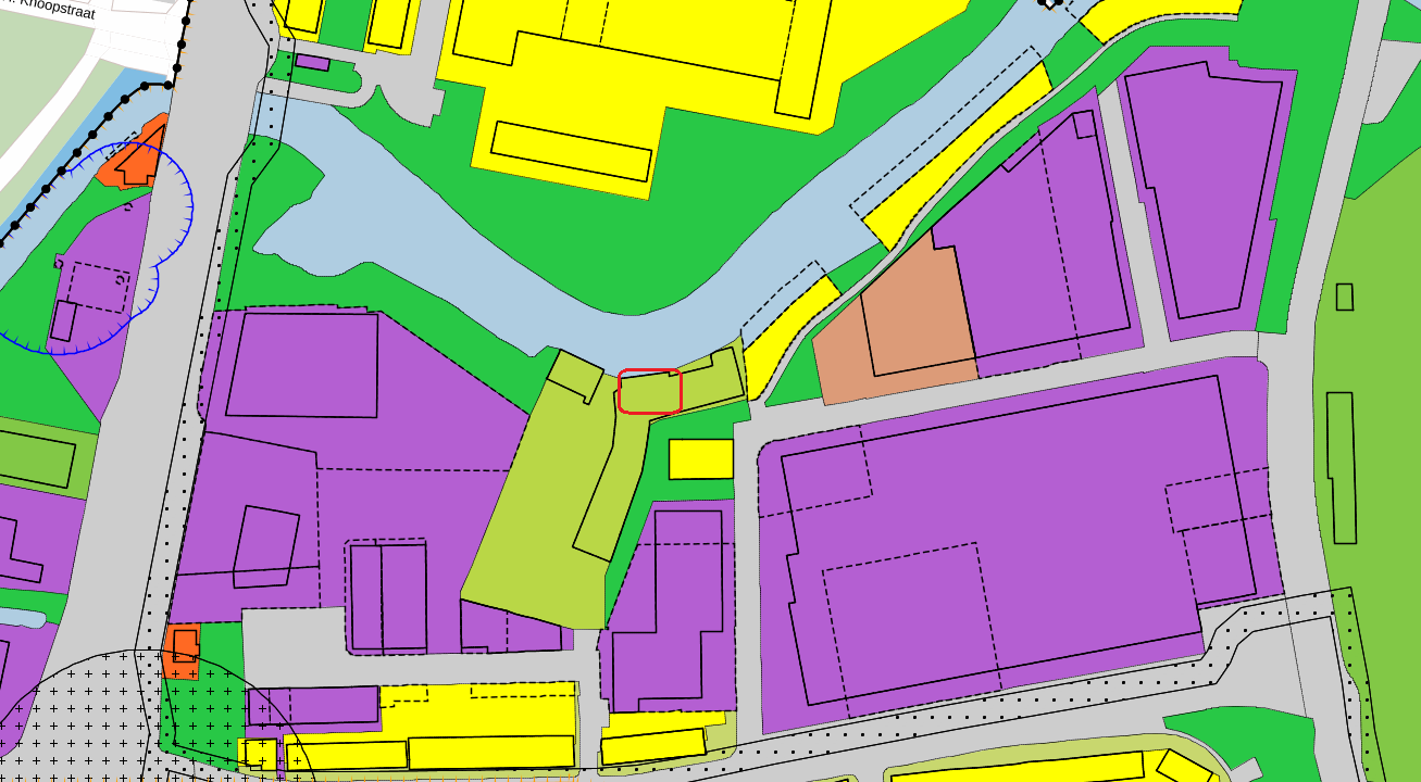Figuur 3: fragment bestemmingsplan met in rood omkaderd de locatie Ouddeelstraat 7b Leeuwarden Omdat in de woonboot gewoond gaat worden, ontstaat strijdigheid met het bestemmingsplan.