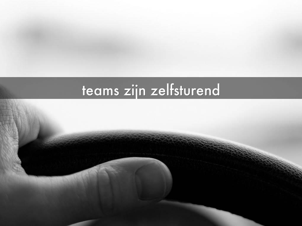 Teams vervullen de 4 kernopdrachten voor een community van leerlingen, over de leerjaren heen, over de vakken heen, over de leeftijd van leerlingen heen Created with Haiku Deck Het team is