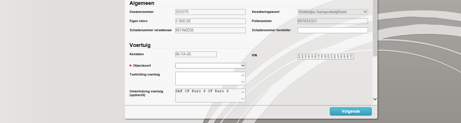 Processtap intake, stap voor stap Open het betreffende dossier door te dubbelklikken op de regel in het overzicht of op de link te klikken in de ontvangen notificatie e-mail: Het volgende scherm