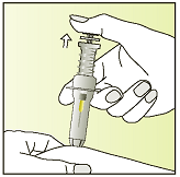 6. Houd de spuit rechtop Verwijder de beschermhuls van de naald in een rechte lijn omhoog en gooi deze weg. WEES VOORZICHTIG met de naald. Het injecteren 7.