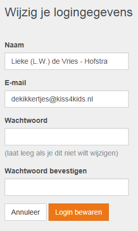 5 Wachtwoord aanpassen Klik in de rechter bovenhoek op het poppetje, waardoor een extra menu verschijnt. Klik op 'Mijn accounts'. Klik bij Logingegevens op de knop 'Bewerk'.