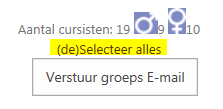 Plak een lijst met e-mailadressen Ga naar NovaPortal en klik op Klassenlijsten. Zoek de klas op die je wilt toevoegen. Klik onderaan de lijst op (de)selecteer alles.