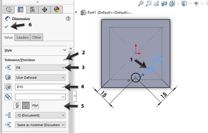 12 Bemaat nu ook de afstand naar de andere diagonale lijn (15mm) en de diameter van de cirkel (Ø8mm). Druk op <Esc> om het Smart Dimension commando af te breken.