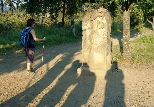 Dag 1 6 Julie Santiago de Compostelle Lughawe na Sarria Nadat ons mekaar by afgespreekte punt met aankoms in Santiago ontmoet het, word ons dadelik per bus vervoer na Sarria betyds om ons eerste