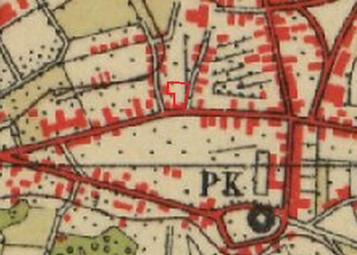 Figuur 4. Situering van het plangebied binnen de historische kaarten Situatie 1811-1832 (bron: www.watwaswaar.nl) Situatie 1830-1850 (bron: www.watwaswaar.nl) Situatie 1897 (bron: www.