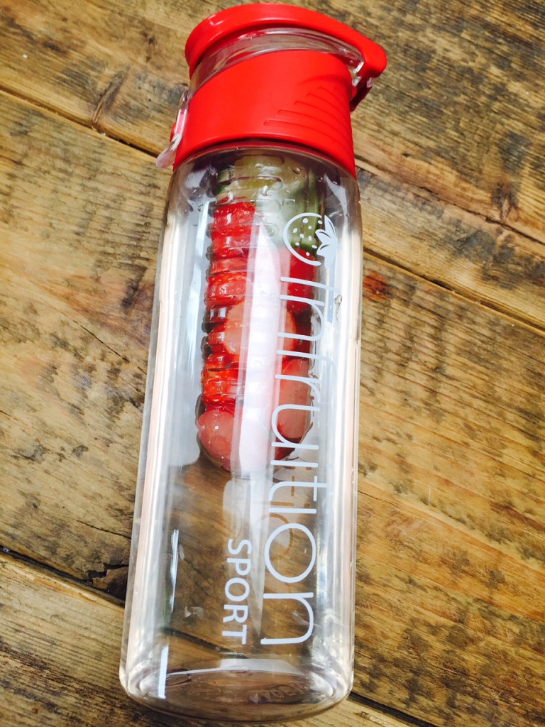 Hoe drink jij je infused water het liefst?