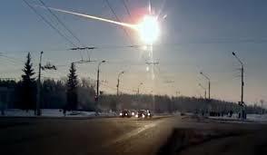 TSJELJABINSK INSLAG: 15/2/2013 Wanneer de objecten groter worden, zijn de effecten anders. Recent voorbeeld: impact boven Tsjeljabinsk.