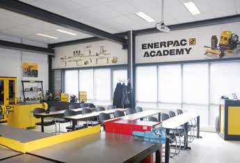 Enerpac Academy Werkt u regelmatig of zelfs dagelijks met hydraulisch hogedrukgereedschap?