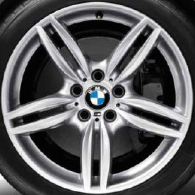 De nieuwe BMW 5 Reeks (F11) - La nouvelle BMW Série 5 (F11) 2K2 BMW lichtmetalen velgen, V-spaak 328, 8J x 18 x x x x x x x 826,96 951,00 runflat banden 245/45 R 18 - alleen met 258 - niet met 337