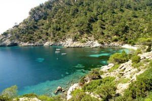 van de Balearen. Een bezoek aan dit nationale park geeft je het idee dat je als Robinson Crusoe aangespoeld bent.