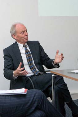 Ferdinand Mertens Sparrow kwam hier op uitnodiging van Ordina, Tom Rodrigues.