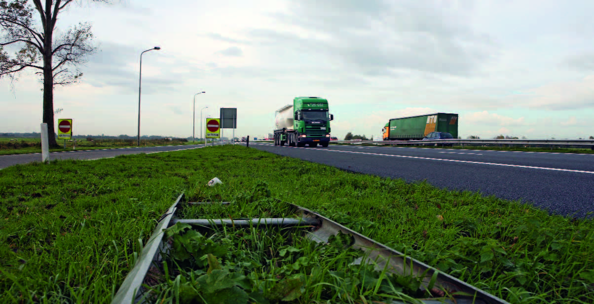 Chauffeurs Om 3 uur 's ochtends weg en om 9 uur 's avonds weer thuis. Die tijd heb ik ook meegemaakt, zo'n twintig jaar geleden.