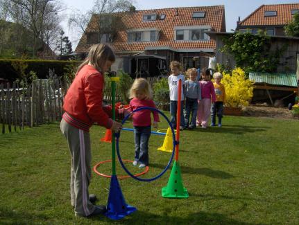 Inrichting van de ruimte De voormalige brandweerkazerne is het ruim opgezet.