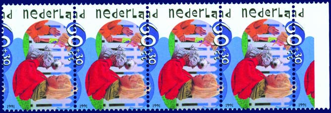 125 126 127 125 952 - postfrisse 1 gulden Koningin Juliana in brugpaar, afkomstig van plaat 11 40 126 1166f - postfrisse 45 Cent Eduard Verkade 1978 met foutdruk Zonder Nederland, catw.