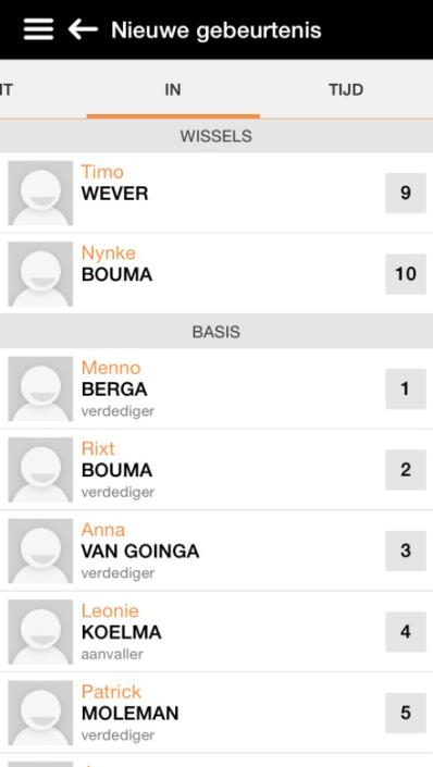 Stap 3: Invoeren van wissels (Actie: Beide teams) Deze derde stap is alleen van belang voor wedstrijden die werken met een basisopstelling en wissels.