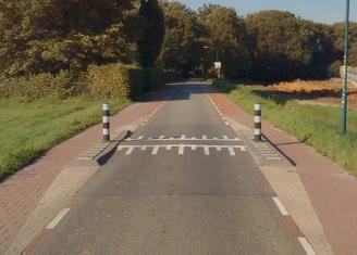 BEERSEWEG, CUIJK Beerseweg Verkeersdrempels (waarvan 3 met versmalling) 6 stuks (waarvan 3 met versmalling) (1 + 3) Het verwijderen of verlagen van de drempels. Kosten maatregel: 8.