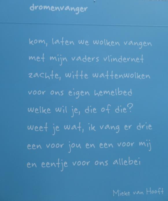 11 Het is gewenst dat er een goede afstemming is tussen thuis en school over de hulp die men inroept. Een plan om het kind te helpen De school werkt steeds meer met groepsplannen.