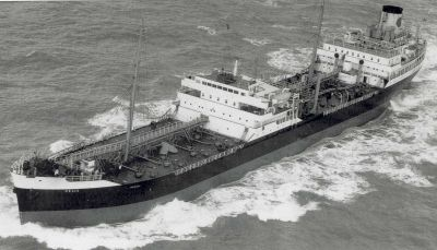 19) Kossmatella Tonnage : 12.089 brt. Dvm : 18.184 ton Diensttijd : 1962-1972 Bouwer : Sawn Hunter Wigham Bem.