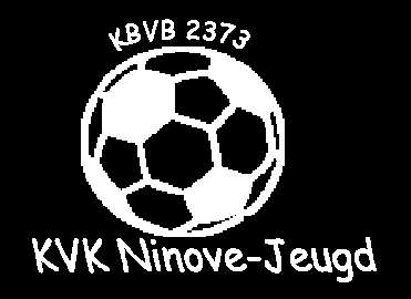 Kwetteren zijn eerste oefenwedstrijd van het nieuwe seizoen. In een leuke wedstrijd gekruid met veel doelpunten haalde Blauw-Zwart het met 2 5.
