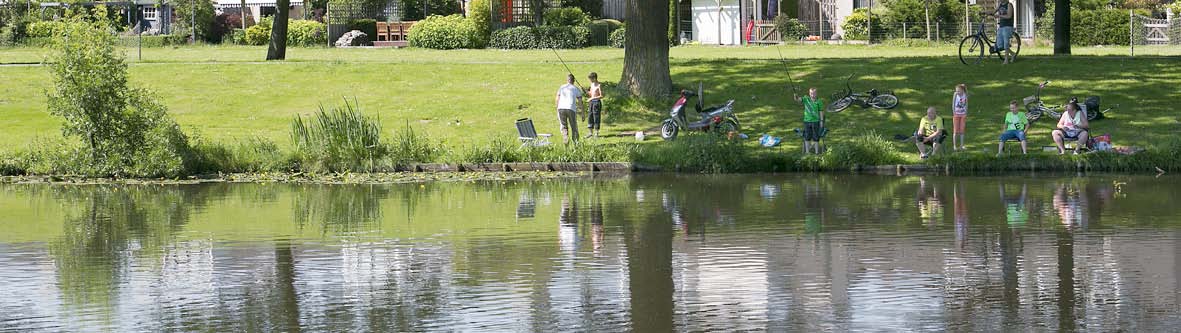 Mantelzorgers zijn waardevol voor de gemeenschap. De raad vraagt het college met voorstellen te komen om mantelzorgers structureel te ondersteunen en te ontlasten indien nodig.