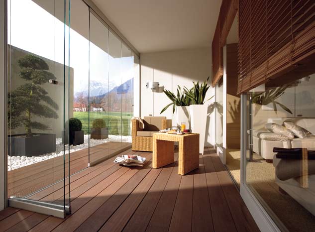 DORMA BSW-G/-R Meerwaarde door meer ruimte Plus value par plus d'espace Terrassen, balkons en veranda s geven u meer levensruimte.