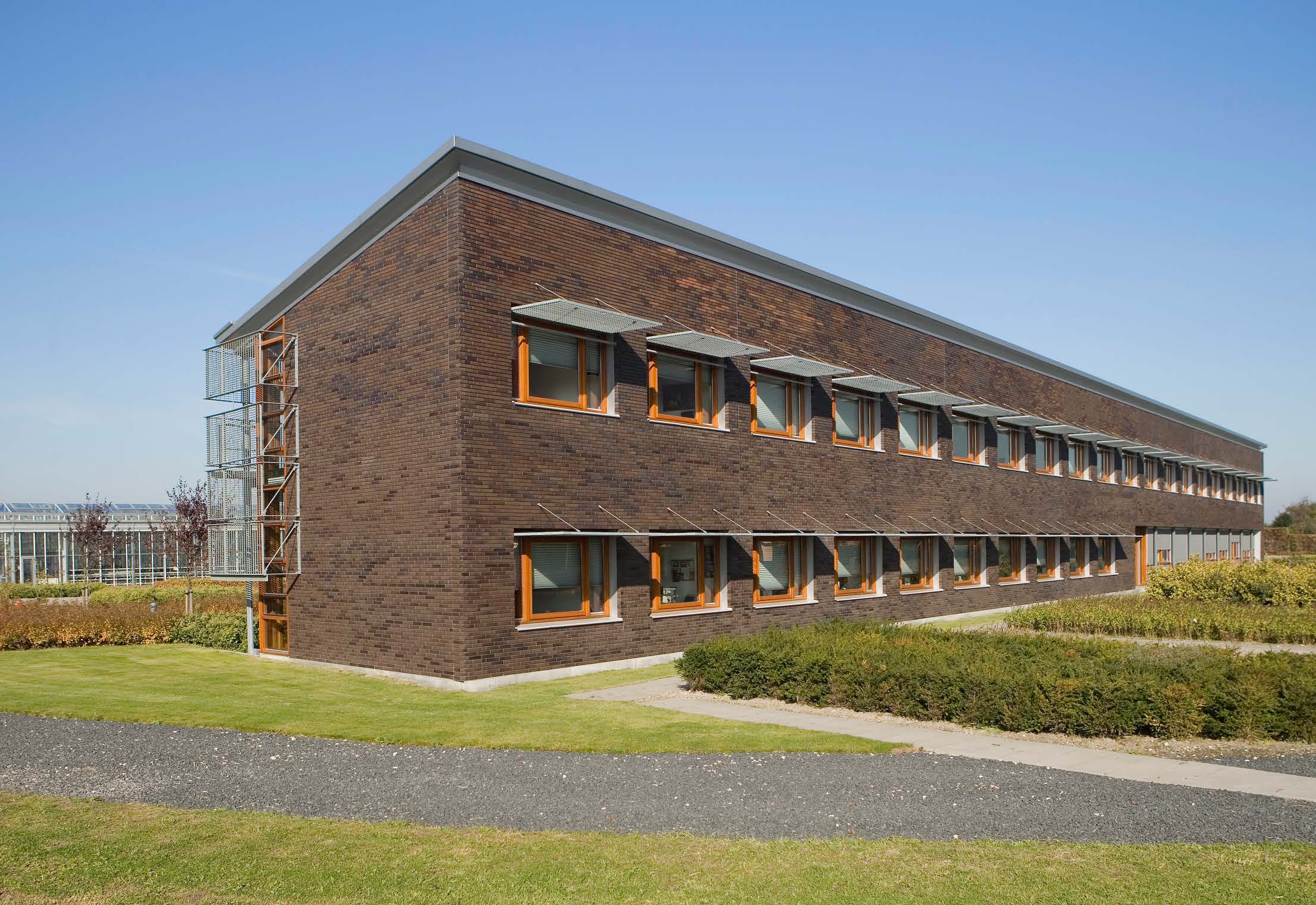 Duurzame Greenport PPO foto: Sven van der Vlugt Fotografie Naast vermindering van emissies in lucht en water, vermindering van het gebruik van schaarse grondstoffen en energiebesparing is het