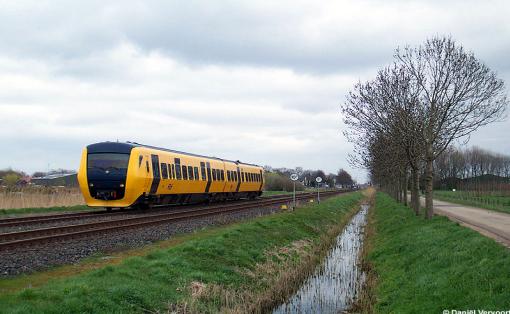 In opdracht van de provincie voert ProRail nog een capaciteitsonderzoek uit naar nut en noodzaak van eventueel een vierde spoor bij Elst.