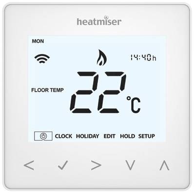 Verwarming Section Header Aan/Uit De verwarming staat op AAN als het vlamsymbool zichtbaar is.