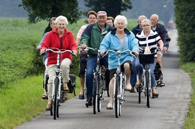 Afbeelding 9 Senioren op een elektrische fiets worden als nieuwe bedreiging gezien (Bron: Racefietsland.
