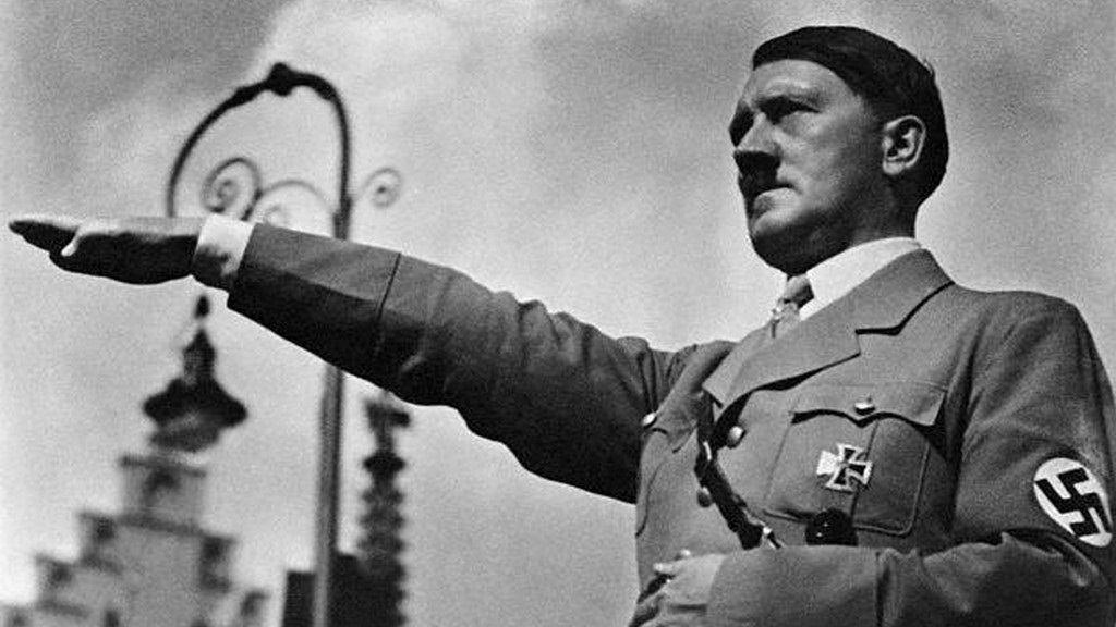 Tweede Wereldoorlog 1 Adolf Hitler 1889 1945 INHOUDSOPGAVE Tekstsamenvatting.